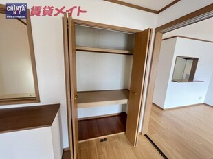 伊勢中川駅 徒歩9分 2階の物件内観写真